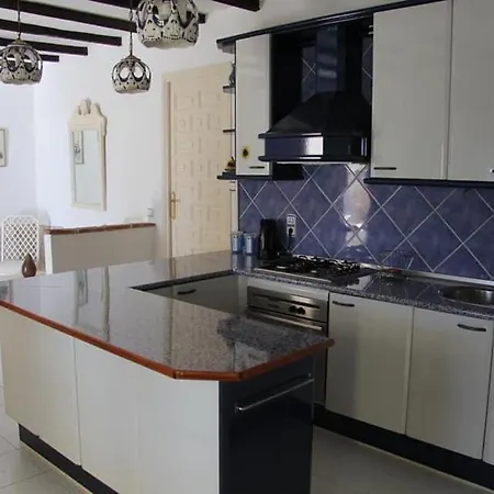 Casa El Gardo Sayalonga