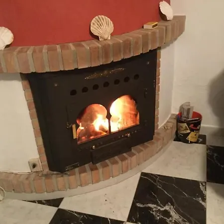 Vila Casa El Gardo *