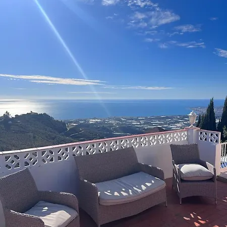 Vila Casa El Gardo Sayalonga